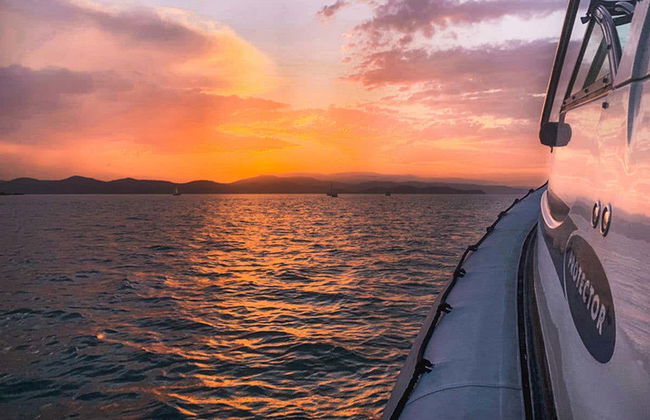 Aluguel de barco privado com capitão - Foto 4