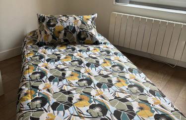 Grand Studio cosy au cœur de saint germain en laye - RER À à pied - Foto 4