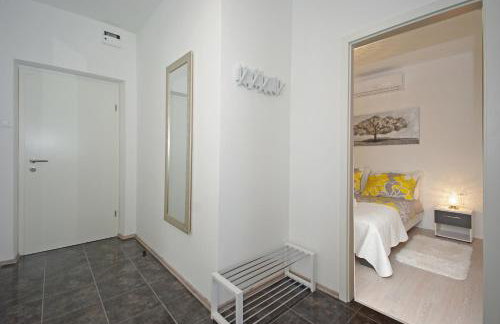 "NM" Luxury apartments - Photo 36