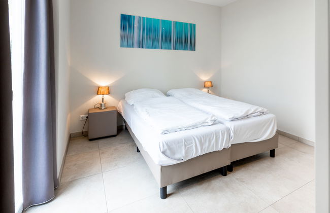 6 bedroom House in Bemelen with swimming pool and garden - Photo 5