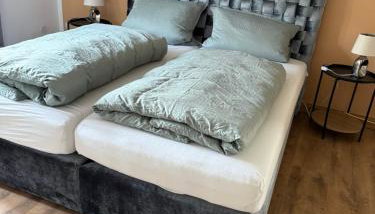 Ferienhaus für Familientreffen mit großem Garten, Parkplätzen - Foto 3