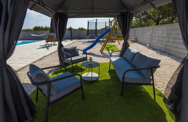 Beautiful Villa With Private Swimming Pool - Foto 22