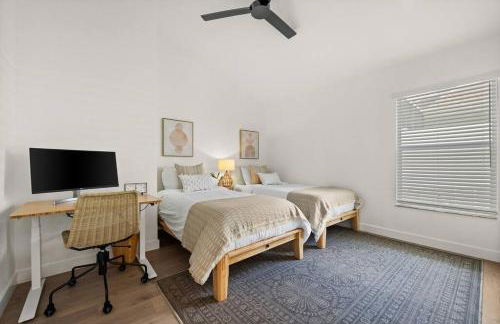 Tranquil Beachy Boho Pool home, 5mi beach, 4 Bedroom 3 Bath - Foto 11