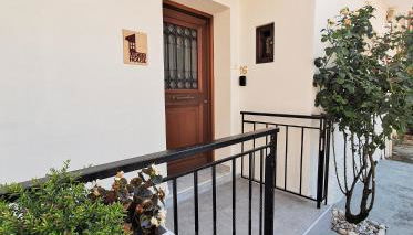 Lucy's cozy house in the castle - Foto 2