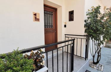 Lucy's cozy house in the castle - Foto 2