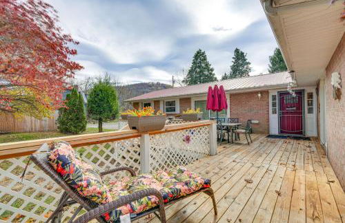 Family-Friendly Riverhouse Fishing and Hot Tub - Foto 32