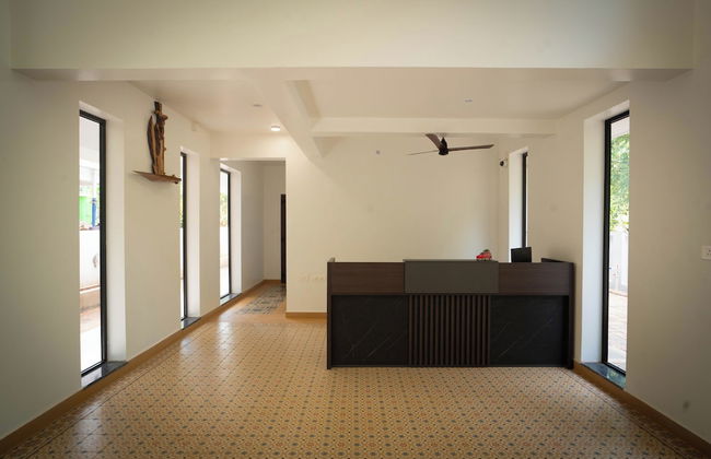 Mistral by the Sea - Foto 1