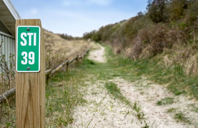 "Erwith" - 50m from the sea - Foto 30