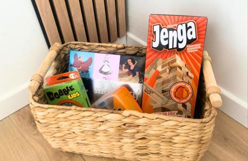 Studio EASY Check-in DISNEY 10 minutes Parking Wifi Welcome gift Starbucks coffee - Foto 6