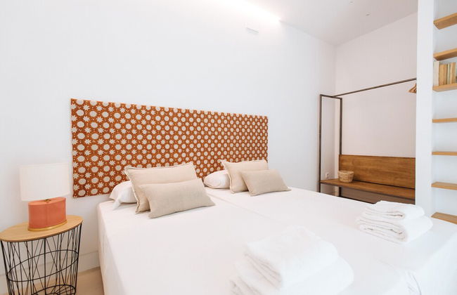 Eva Recommends Castellar Pool & Terrace - Photo 11