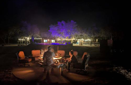 Oakridge Ranch: Pool + Hot-tub, Pickleball Court, Whiskey & Wine Room - Foto 78