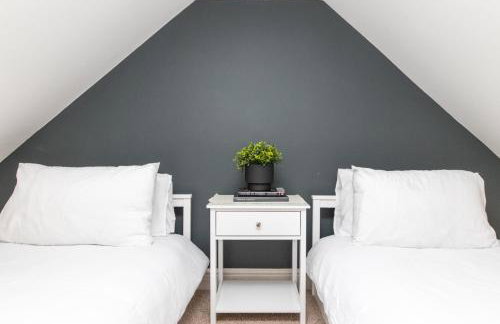 3BR Thames Retreat | Heathrow 10min | Train 5min - Foto 18