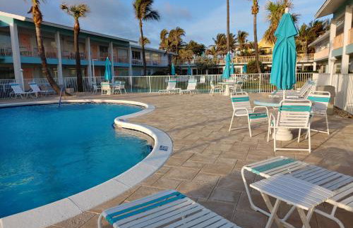 Sunrise Ocean Suites - Photo 24