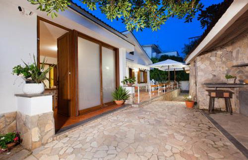 Villa Indipendente Panoramica, terrazze e giardino - Foto 3