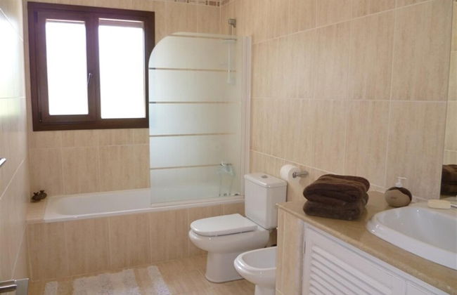 Great Villa Very Close to Best Beach - Foto 15