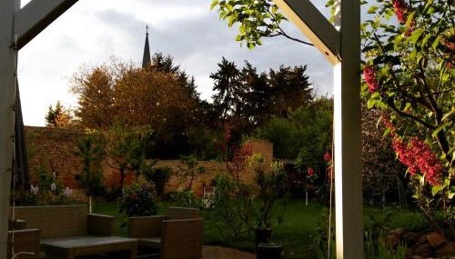 Pensionszimmer im Fliederhof - Foto 5, Garden