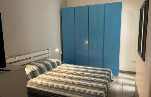 A 100metri dal mare difronte alla torre saracena. - Foto 7