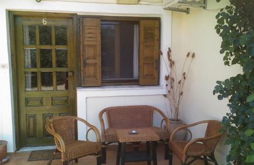 Rent Rooms Alexiou - Photo 34