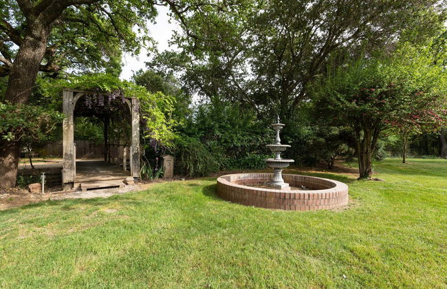 Wildflower by Avantstay Gorgeous Wine Country Home w/ Pool, Bocce Ball Court & Huge Yard! - Foto 24