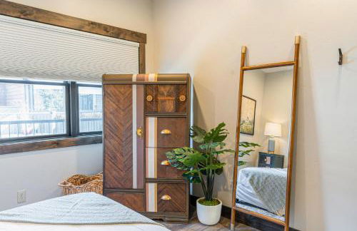 The Electric Bungalow - Photo 41