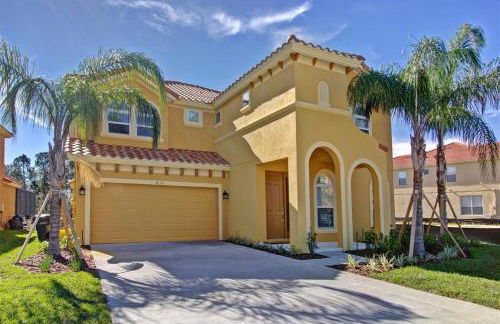 Spacious 6-Bedroom Getaway with Game Room, Private Spa & Sunny Pool Deck in Premier Resort Setting - Foto 7
