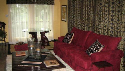 Pet-Friendly Cabin Rental for Two in Pipe Creek, Texas - Foto 2