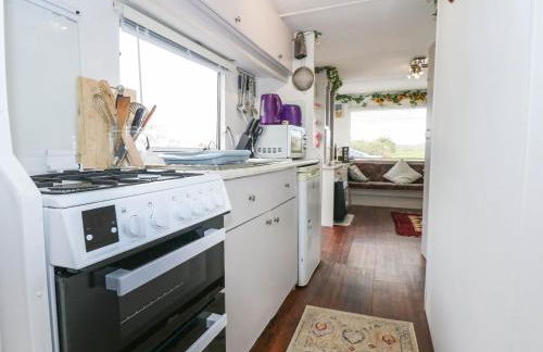 Woodland Caravan - Photo 6