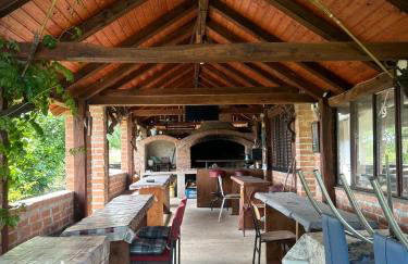 Comfortable Bungalow in Kutina with Private Garden - Foto 10