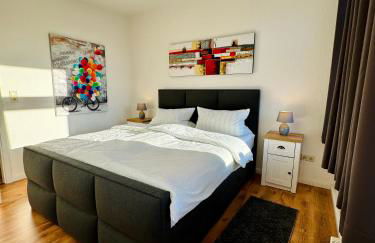 Schicke Wohnung im grünen Hinterhof - Foto 1