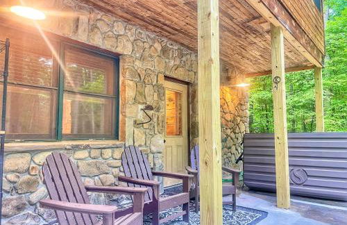 Adirondack Mountain Cabin with Hot Tub, Near Whiteface, Lake Placid, Fire Pit, Game Rm - Foto 35