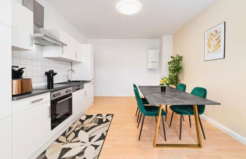 Smart Home - Essen - Perfect for 5 Guests! Central - Balcony - Netflix - Free Parking Zone - Foto 9