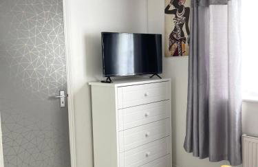 Westfield Gardens - 3 Bedroom Apartment - Foto 14