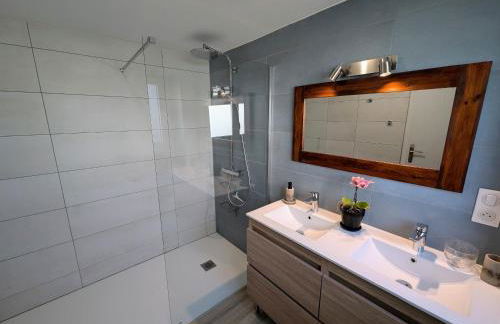 Gîte familial rénové avec jardin au cœur de la Vallée de la Saône - FR-1-583-467 - Foto 9