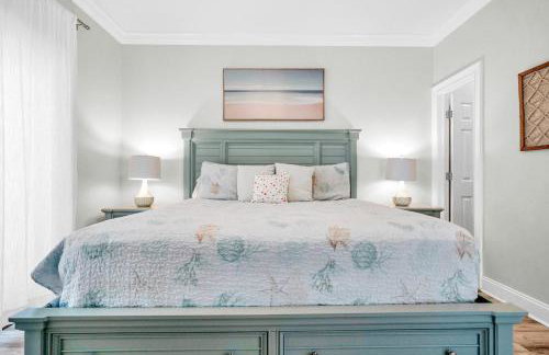 Two Homes, Private Pool, Game Room & Steps to the Beach - Foto 16