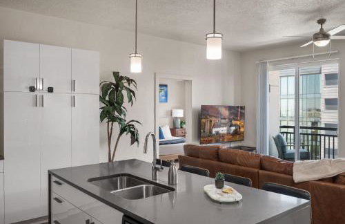 Deluxe 2BR Convention Center Gym, Pool, Htub, Pkg - Foto 18