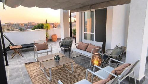 Casa con jardín, aparcamiento - Foto 3