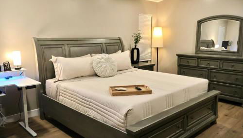 2 Masters, Newly renovated with new furnishings - 4BR 3BA - Foto 4