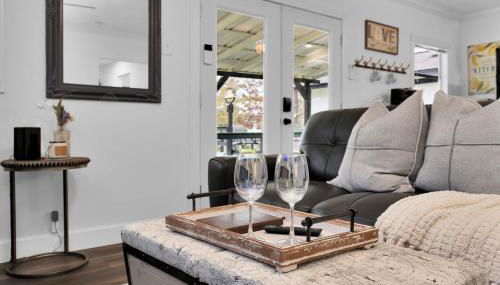 Charming Cottage on 7 acres with Pond - Foto 5