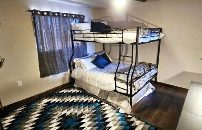 3Bd, King, Brkfst, Large TVs, WD, Sleeps 11, BBQ - Foto 11