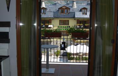 El Puente - Photo 24