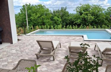 Villa One - Photo 40