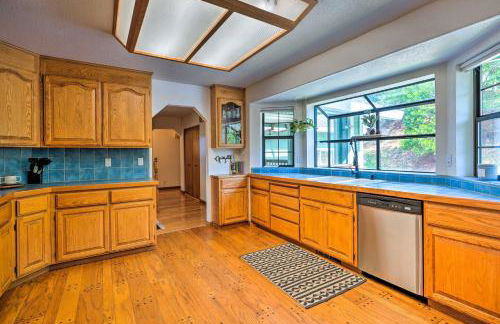 10 Acres with Stunning Views Apple Hill Home! - Foto 9