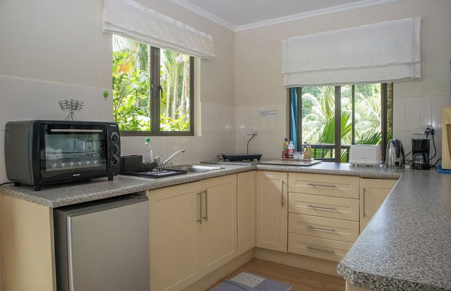 Hillside Retreat - Photo 7