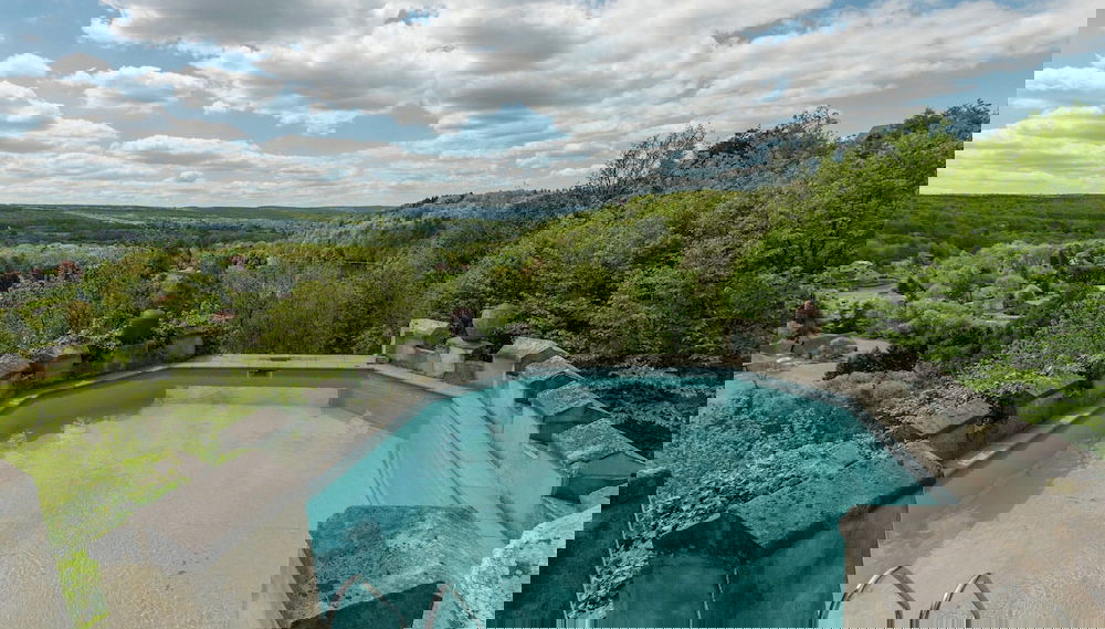 Live Your Dream at This Castle in the City of Spa - Foto 1