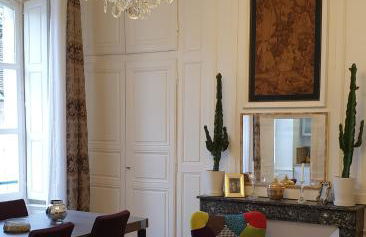 Calme et au cœur du centre historique - Foto 1