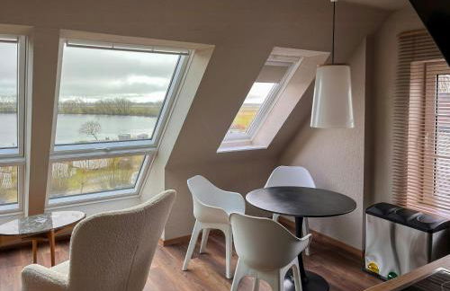 Spacious Ensemble Hecht Right On The Eider River - Photo 28