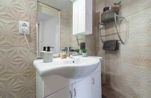 Villa Lora - Photo 17