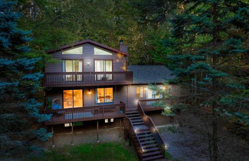 Winter Hideaway - Sled Hill, Hot Tub, Fireplace, Game Room - Foto 46