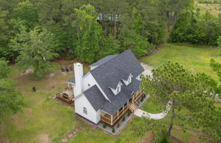 Grandma's Farm on 6 acres with Lighted Barn and River Access - Foto 55