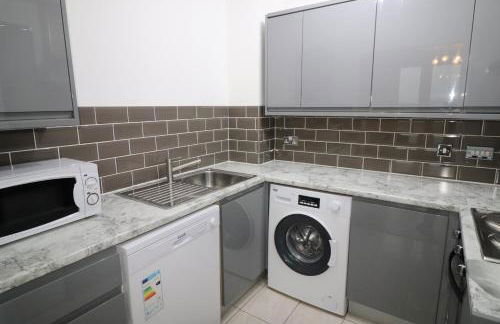 Luxury 2 Bedroom City Centre Apartment Sleeps Up to 6 HS2 Deals available - Foto 14